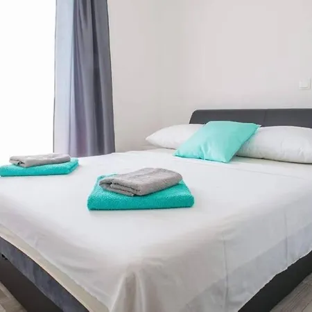 וילה Marija With Private Heated Pool
